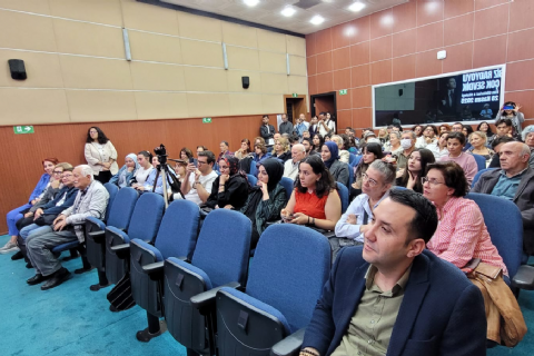 Journey into the Story of Women Radio Broadcasters Screening of the Documentary “Radio My Love”