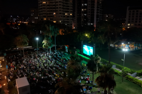 Mersin Sinema Ofisi Açık Hava Sinema Gösterimlerinde Bu Kez Çocuklar Açık Havada Sinema Deneyimi Yaşadı